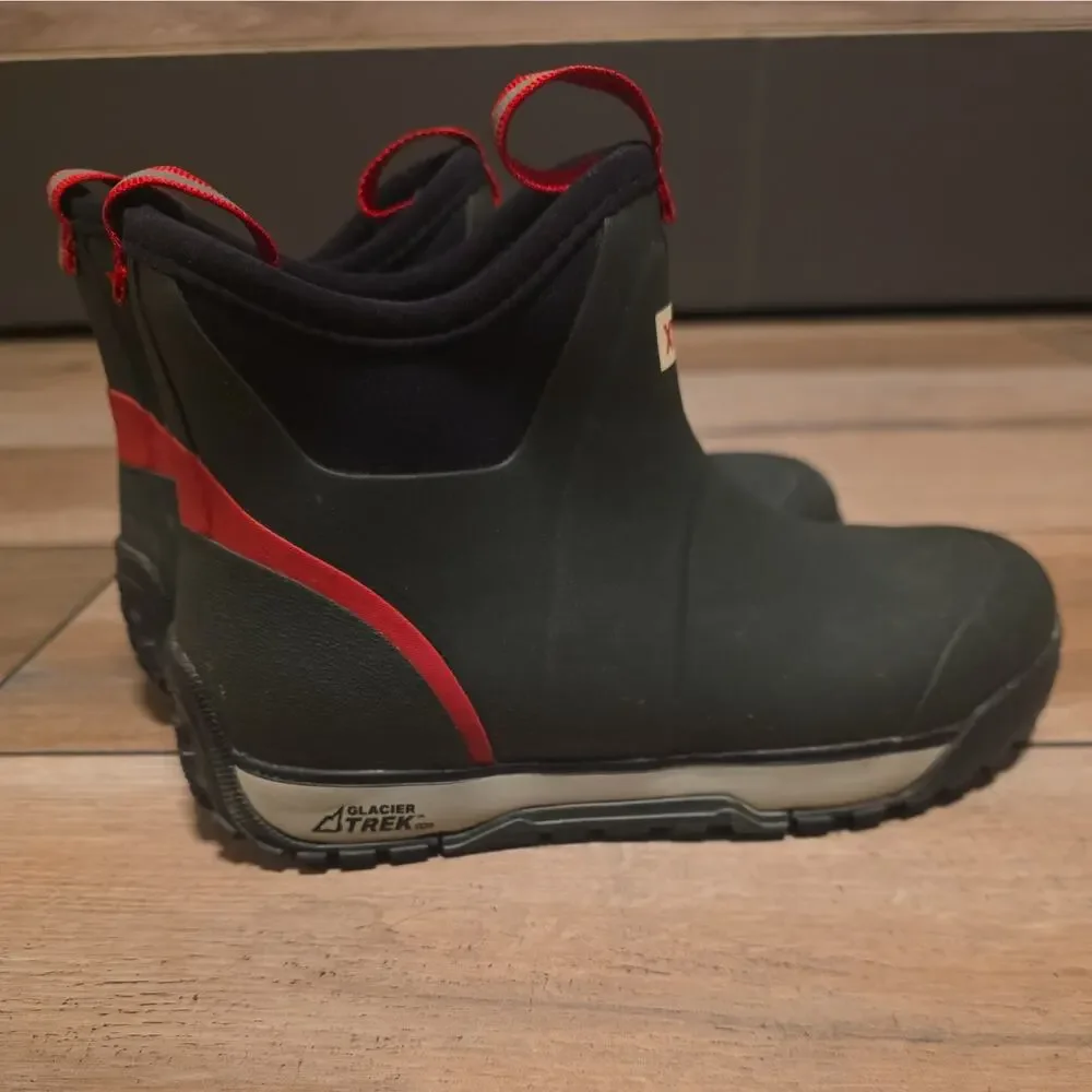 XTRATUF Navy Pull-On Rubber Ankle Deck Boots Slip-Resistant Mens Size 8 *NEW